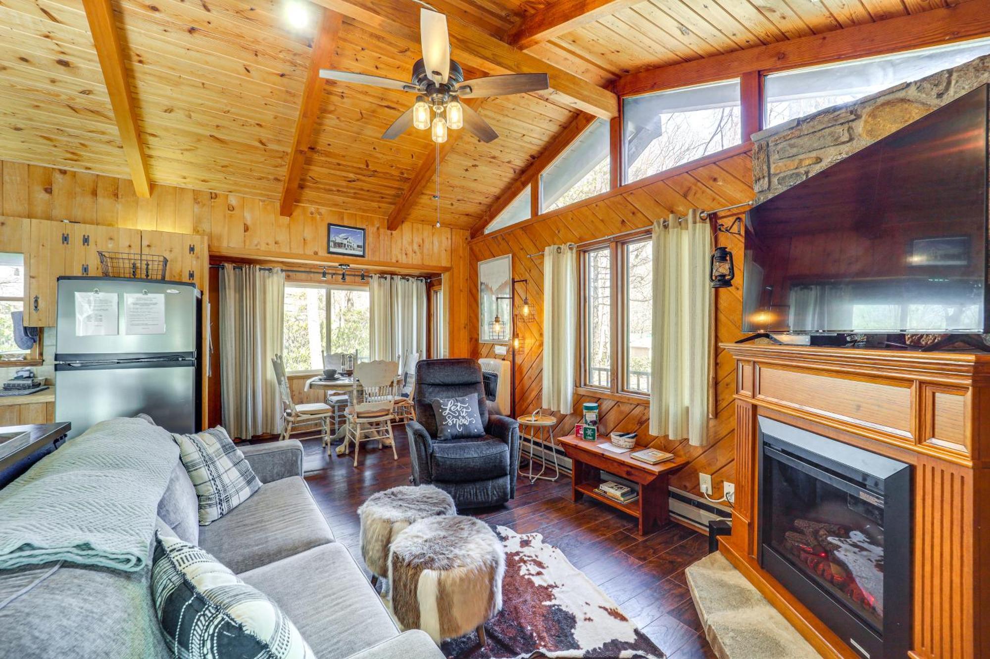 Rustic Newland Cabin With Deck By Lake And Trails! Kültér fotó